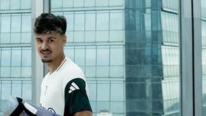 Na treningu Juventusa se priča i bosanski! Navijači BiH oduševljeni fotografijom iz Hong Konga